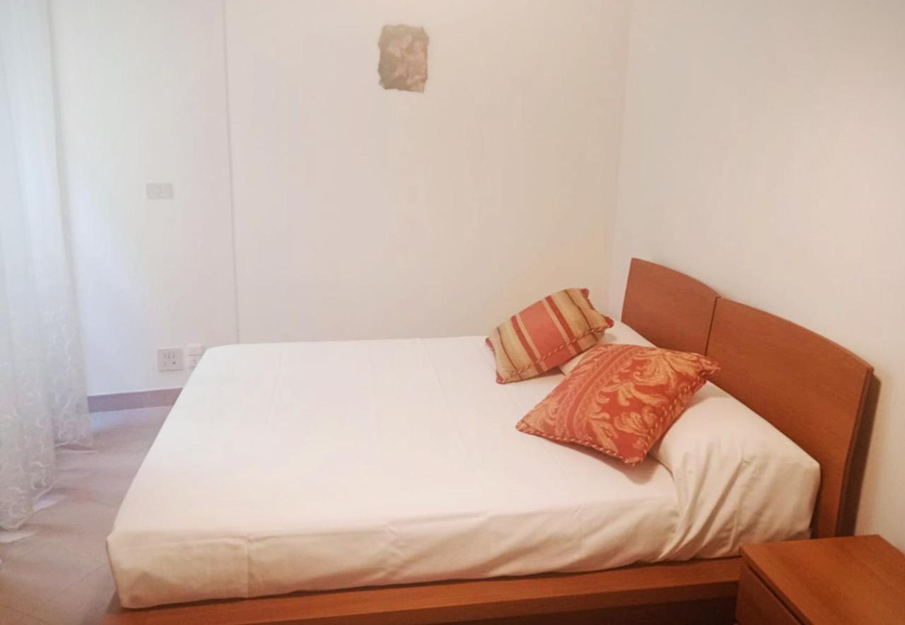 My Holiday - Casa Ghislanzoni โดมาโซ ภายนอก รูปภาพ